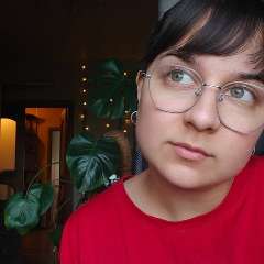 Рати Бхандари