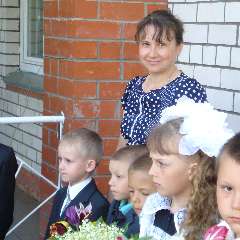 Елена Чекмарева