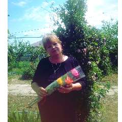  Гаджиева Елена Семеновна 