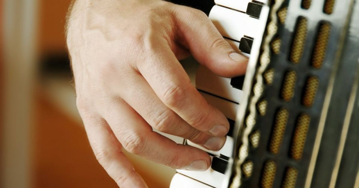 Виды артикуляции и туше при игре на баяне/аккордеоне