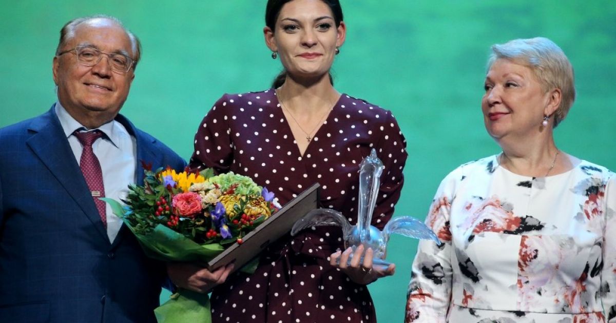 В Кремлевском дворце назвали "Учителя года России-2019"