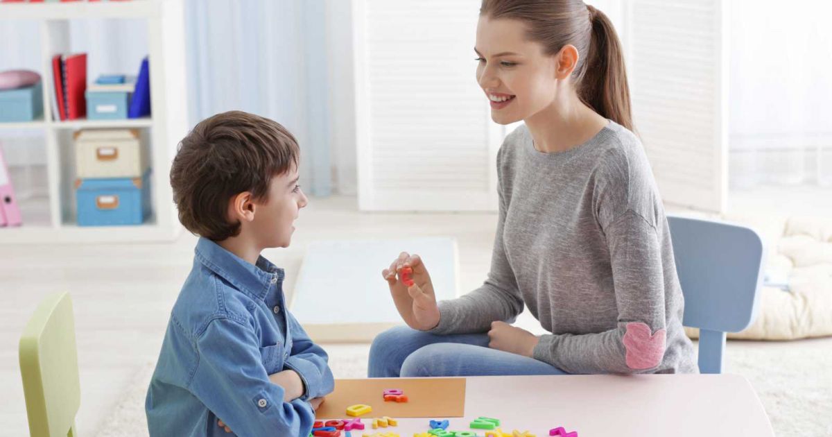 Логопедические занятия с учащимися с НОДА с использованием ИКТ и здоровьесберегающих технологий