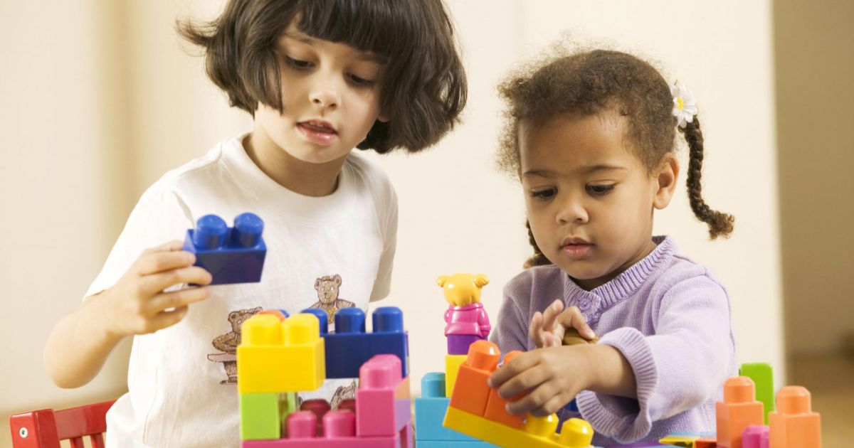 Играем вместе с малышом