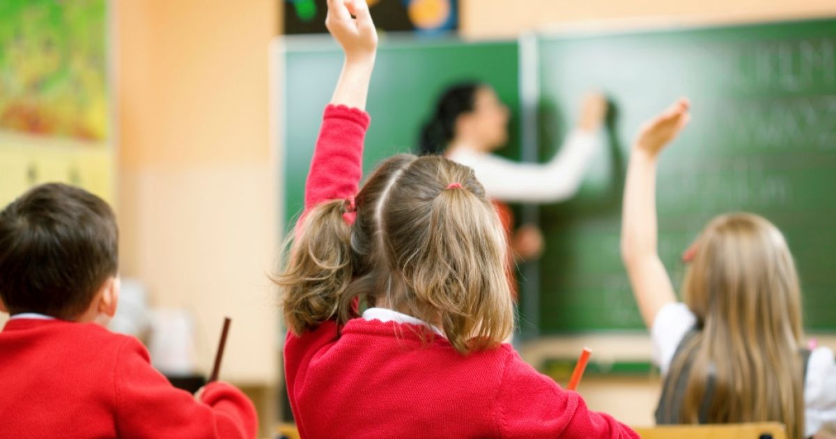 На семинаре Высшей школы экономики эксперты рассказали, с какими трудностями в обучении школьники сталкиваются чаще всего