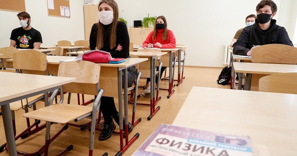 ЕГЭ по русскому языку - самый массовый экзамен в стране