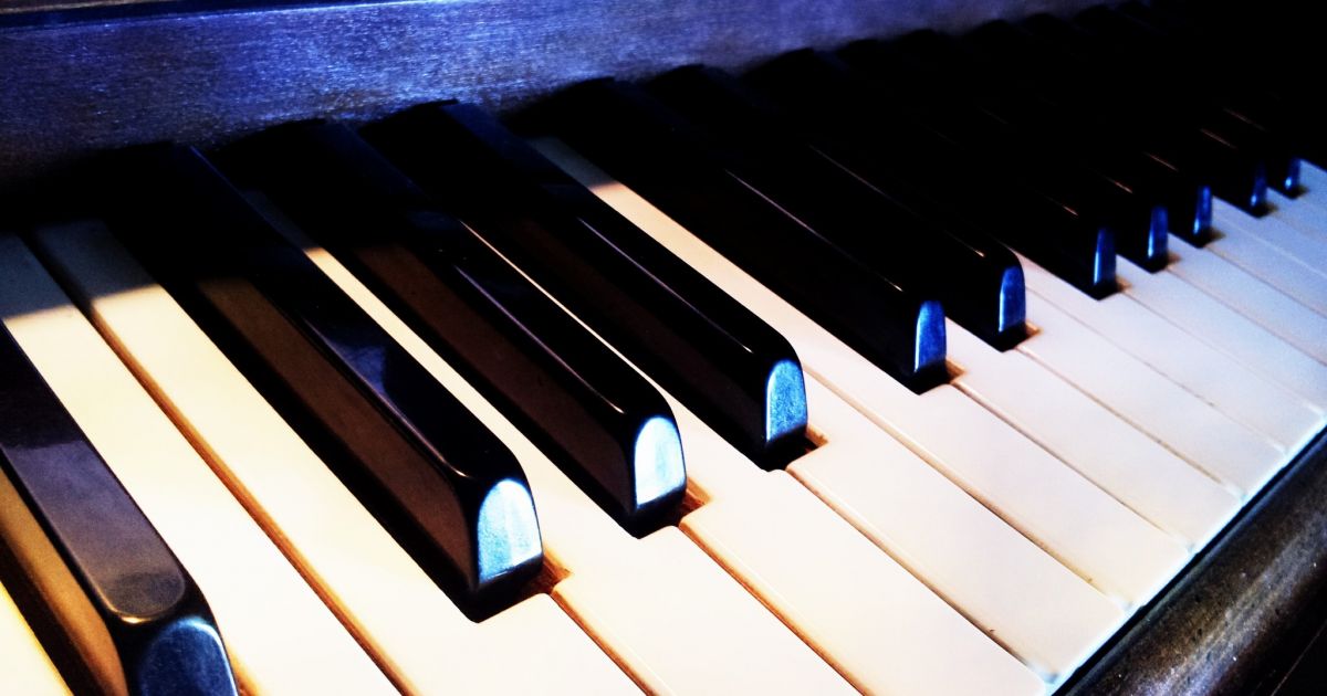 Применение здоровьесберегающих технологий на уроках фортепиано