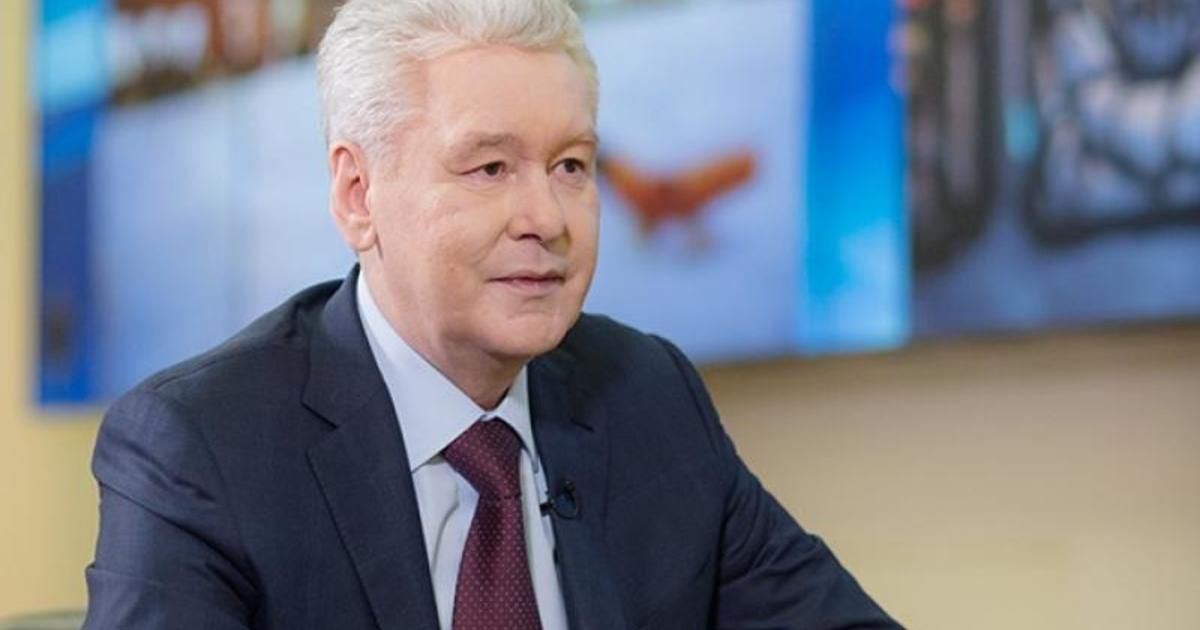 В Москве возобновляют дистанционное обучение для старшеклассников