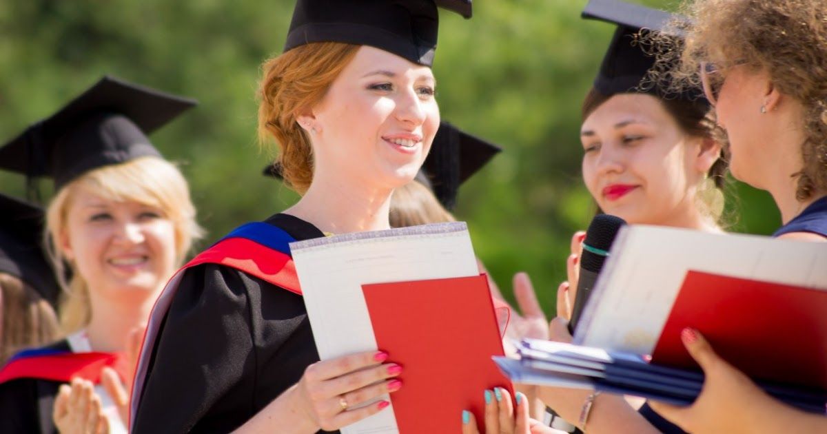 Выпускники могут проверить резюме