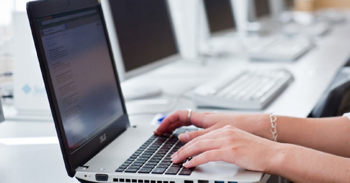 Взаимодействие участников образовательного процесса как средство успешной адаптации детей-инвалидов в новой образовательной среде дистанционного образования