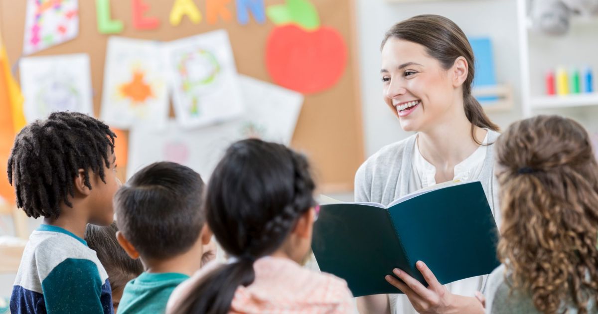 Конструктор возможностей педагога: механизмы и институты