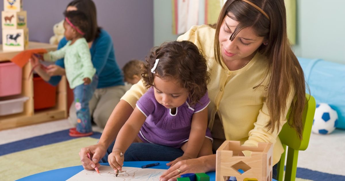 Развитие познавательных интересов детей младшего дошкольного возраста через познавательно – исследовательскую деятельность