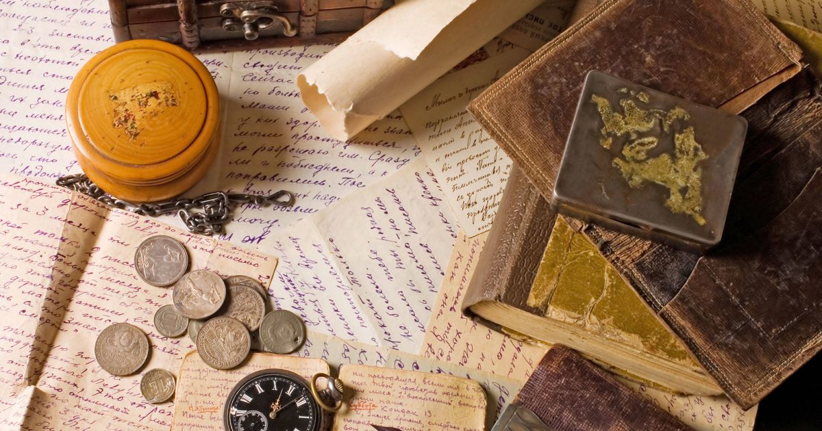 Российские школьники начнут изучать историю с первого класса