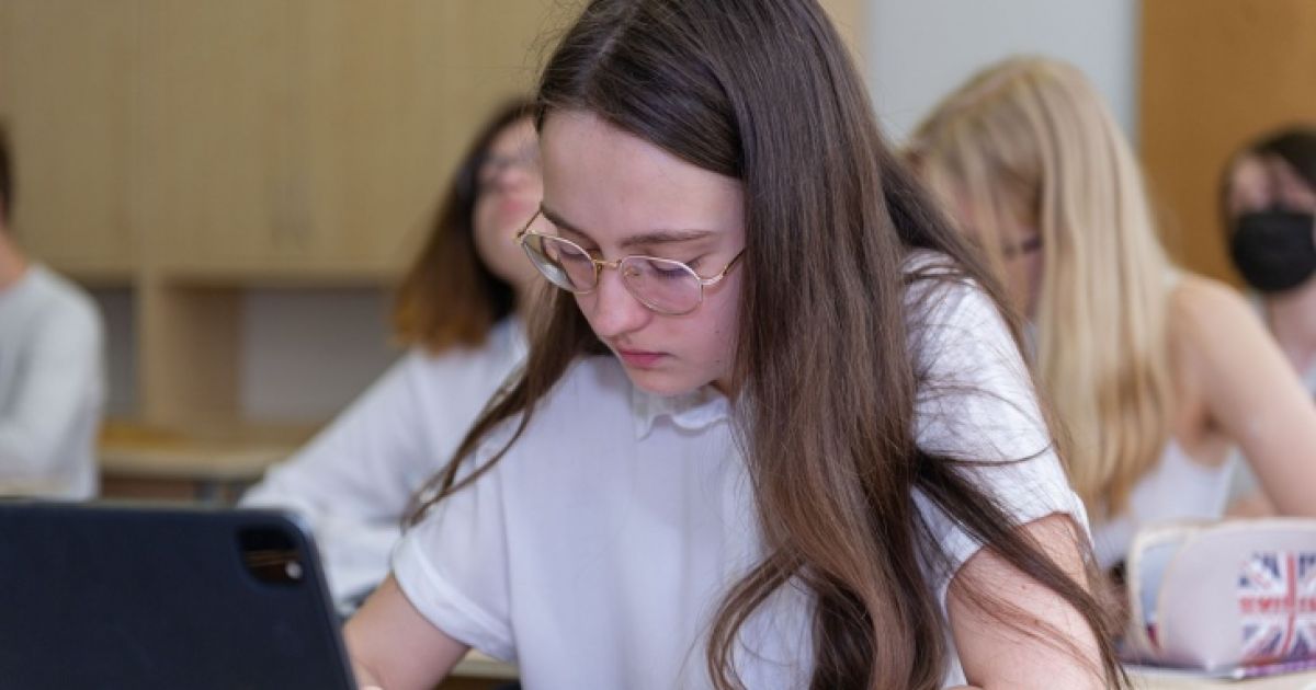 Литература, математика, ОБЖ и география завершают сезон олимпиад