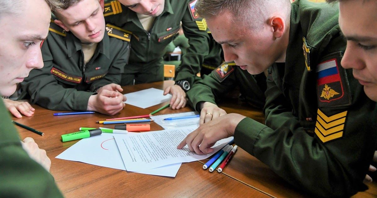 Учебники по начальной военной подготовке для студентов вузов изданы пилотным тиражом  