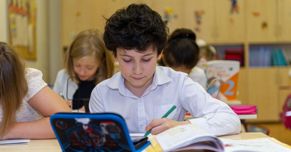 Минпросвещения России опубликовало примерный календарный План воспитательной работы на новый учебный год