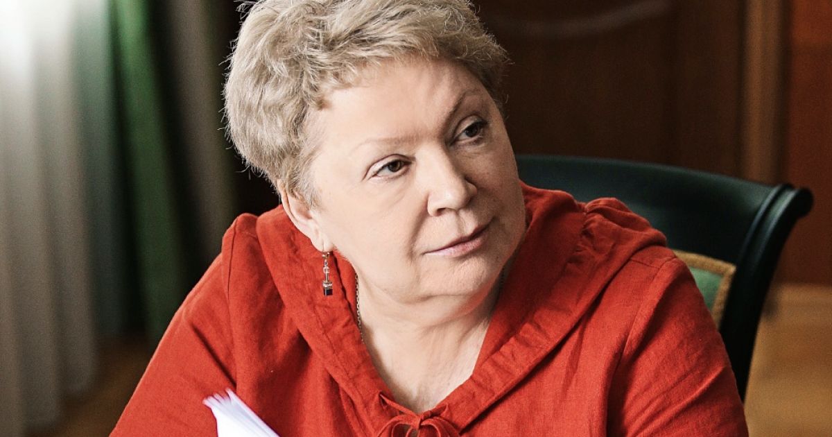 Большое интервью президента РАО Ольги Васильевой - о возвращении к советским учебникам