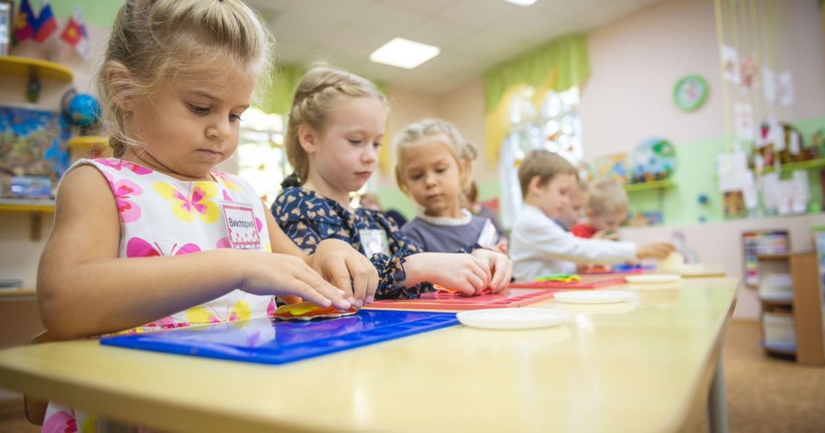 «Лучшие няни России». Конкурсы для воспитателей и помощников воспитателей в ДОУ 