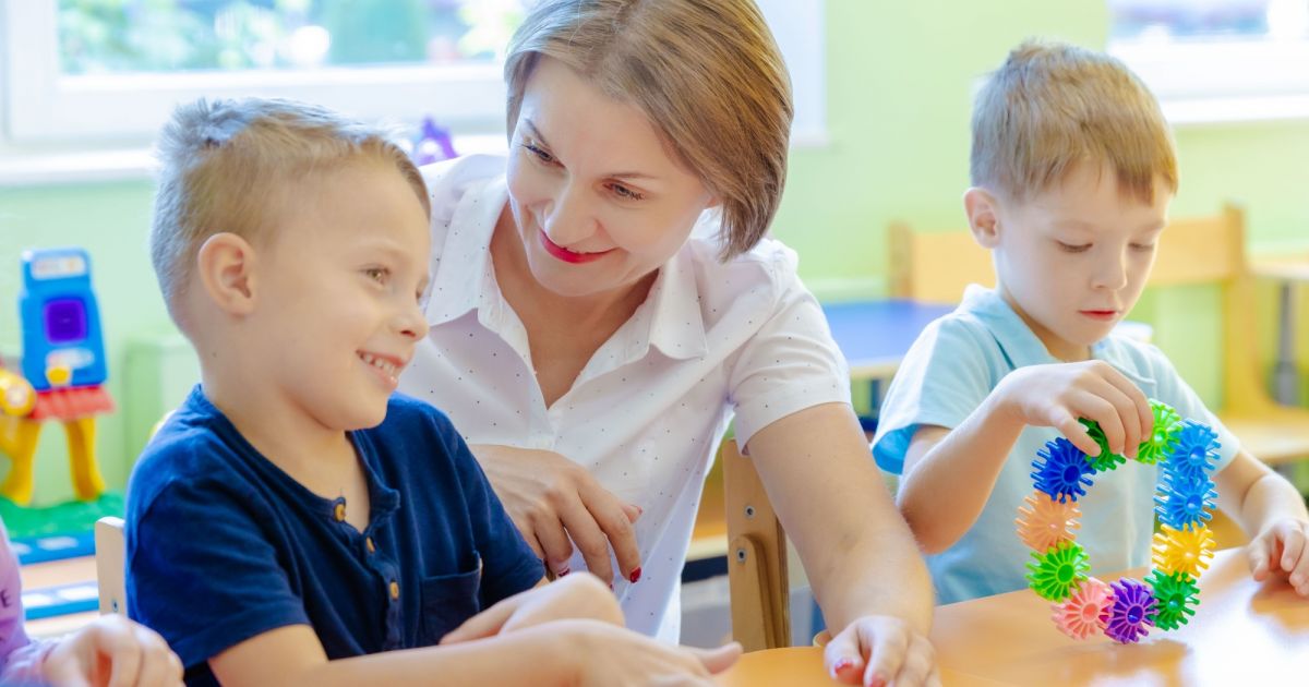 Конкурсу «Воспитатель года России» исполнится 15 лет!