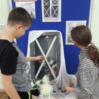 Окна блокады