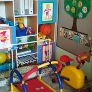 Физкультурный уголок в группе