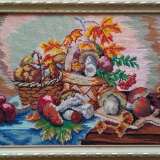 Вышитая картина "Осенние дары"