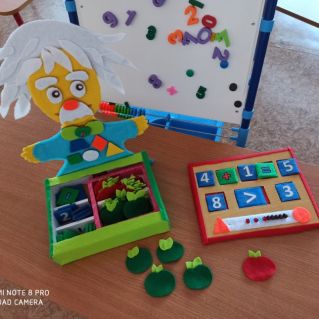 Многофункциональное дидактическое пособие по формированию элементарных математических представлений "Маленький Эйнштейн"