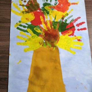 Коллективная работа "Осенне дерево"