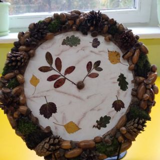 Методическая разработка. " Осенние часы" изучаем с детьми с какого дерева листик.