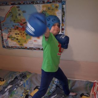 Кто на свете всех сильнее !!!