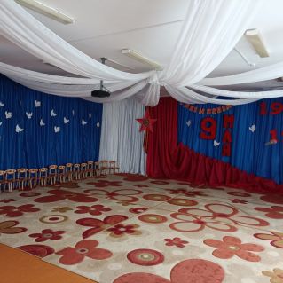 Оформление зала " 9мая"