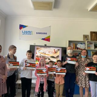 Аппликация "Георгиевская лента"