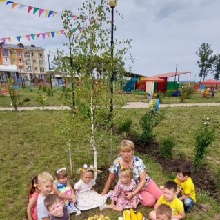 "Витамины лета с наших грядок"