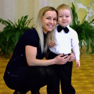 "Рядом с мамочкой"