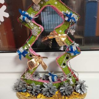 "В лесу родилась ёлочка"