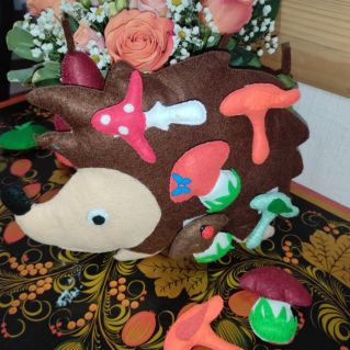 Ёжик из фетра