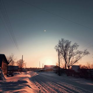 Встреча луны и солнца