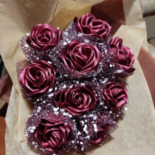 Декоративно-прикладное творчество. Техника Канзаши. "Гроздь королевы цветов"