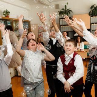 Завтра лето!