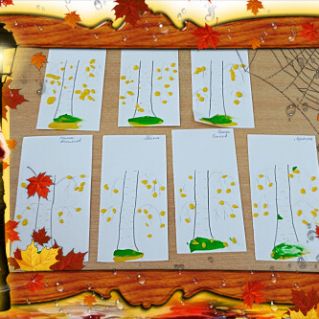 Занятие в 1 младшей группе. Лепка "Осенняя березка"