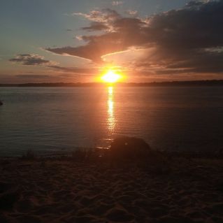 Закат на Волге