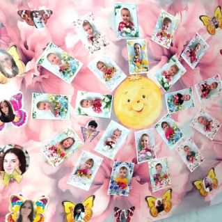 Коллективная работа "Поздравление мам"