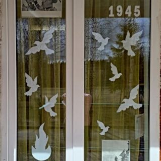 "Акция в честь Победы в Великой Отечественной войне «Окна Победы. Спасибо за мир!»