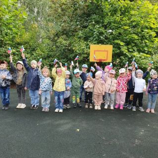 «Три главных цвета Родины моей»