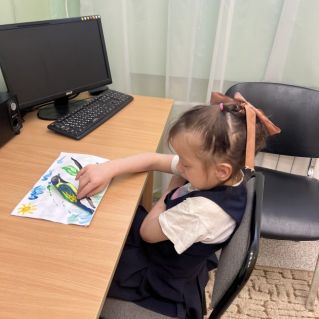 Птицы осени. Синичка