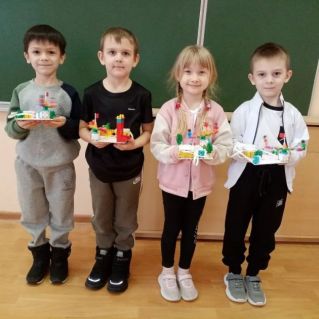 Видеоролик "Аттракцион LEGO"