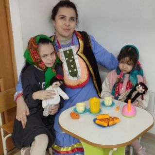 "Фестиваль национального костюма с детьми РАС"