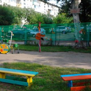 Летняя музыкальная площадка
