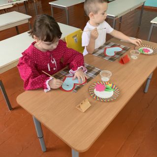 Аппликация ко Дню Матери "Сердце"