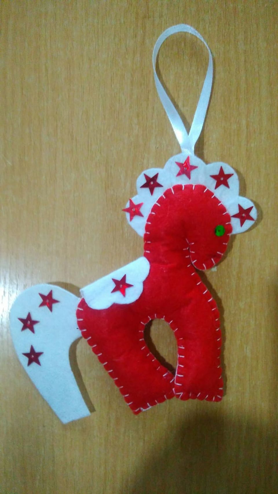 Новогодняя лошадка