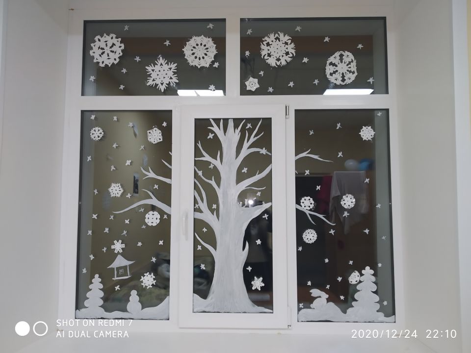 Новогоднее окно